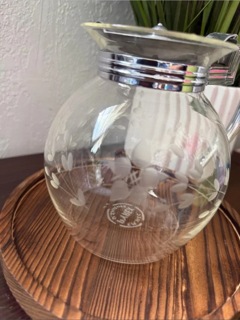 Elegant Silver and Clear Glass Pitcher VTGE PYREX TEAPOT 30'S